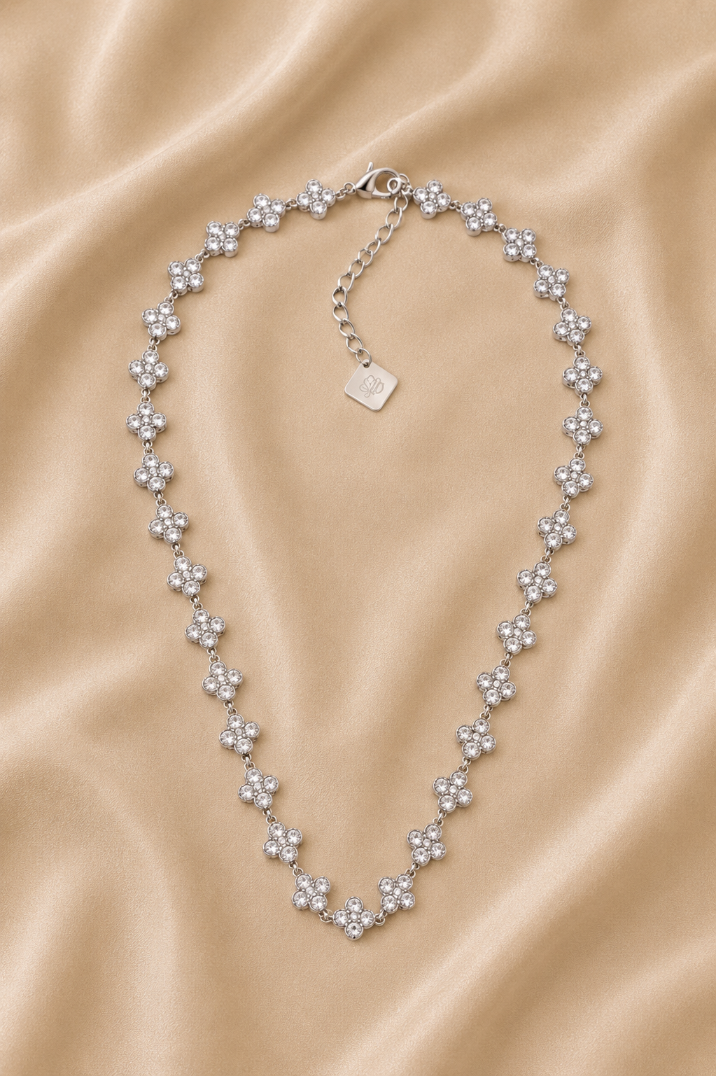 Necklace Bloom